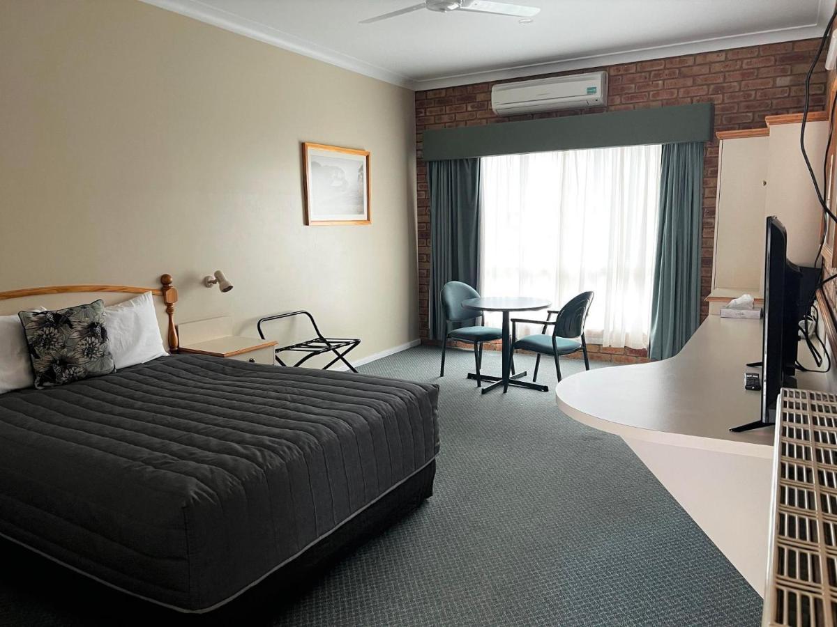 Tumbarumba Motel & Elms Restaurant Esterno foto