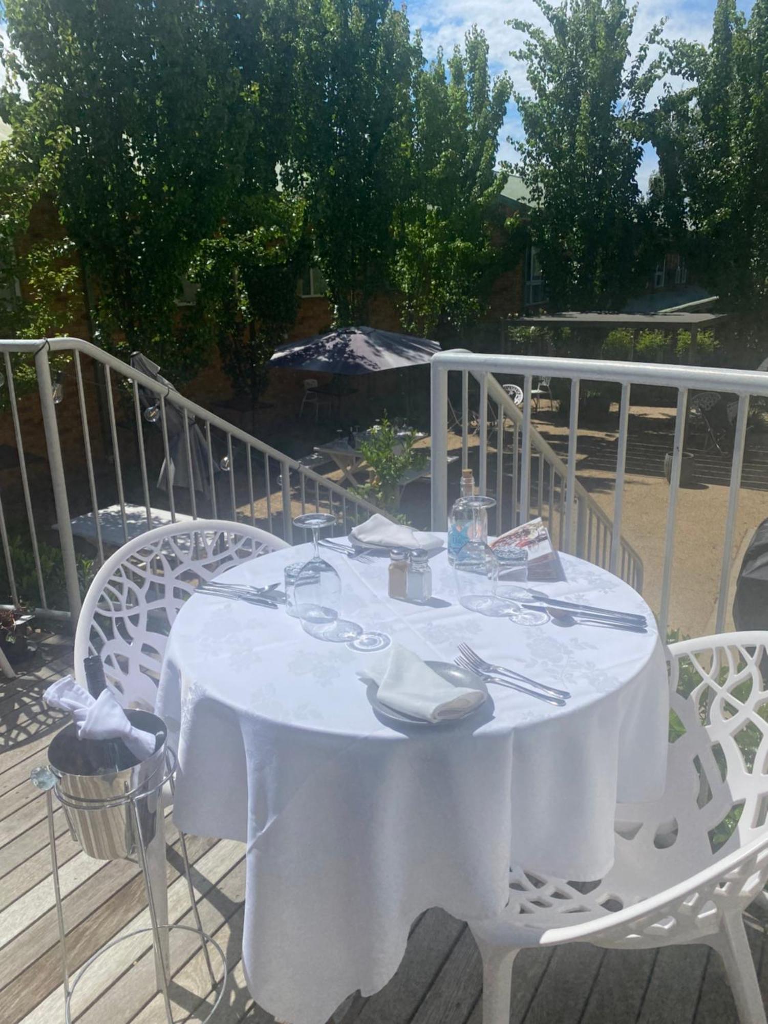 Tumbarumba Motel & Elms Restaurant Esterno foto