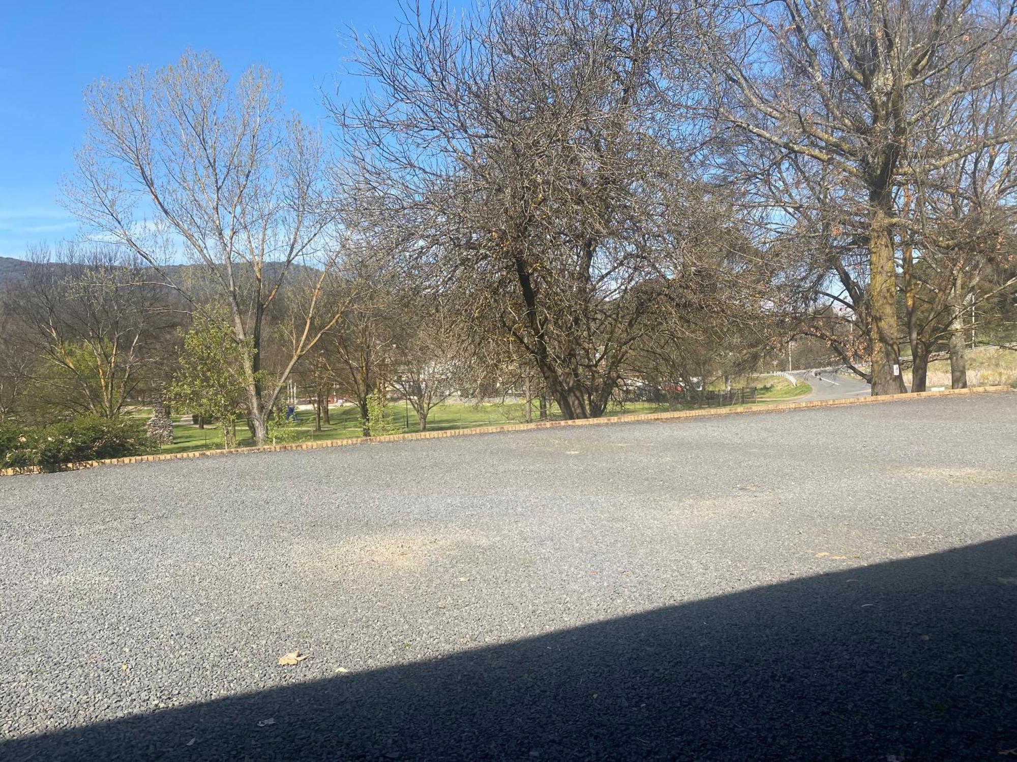 Tumbarumba Motel & Elms Restaurant Esterno foto