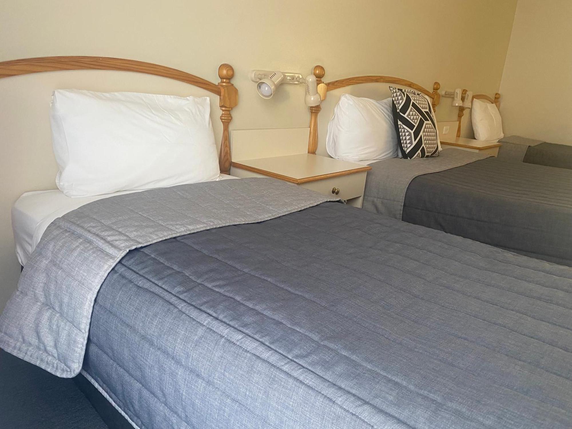 Tumbarumba Motel & Elms Restaurant Esterno foto