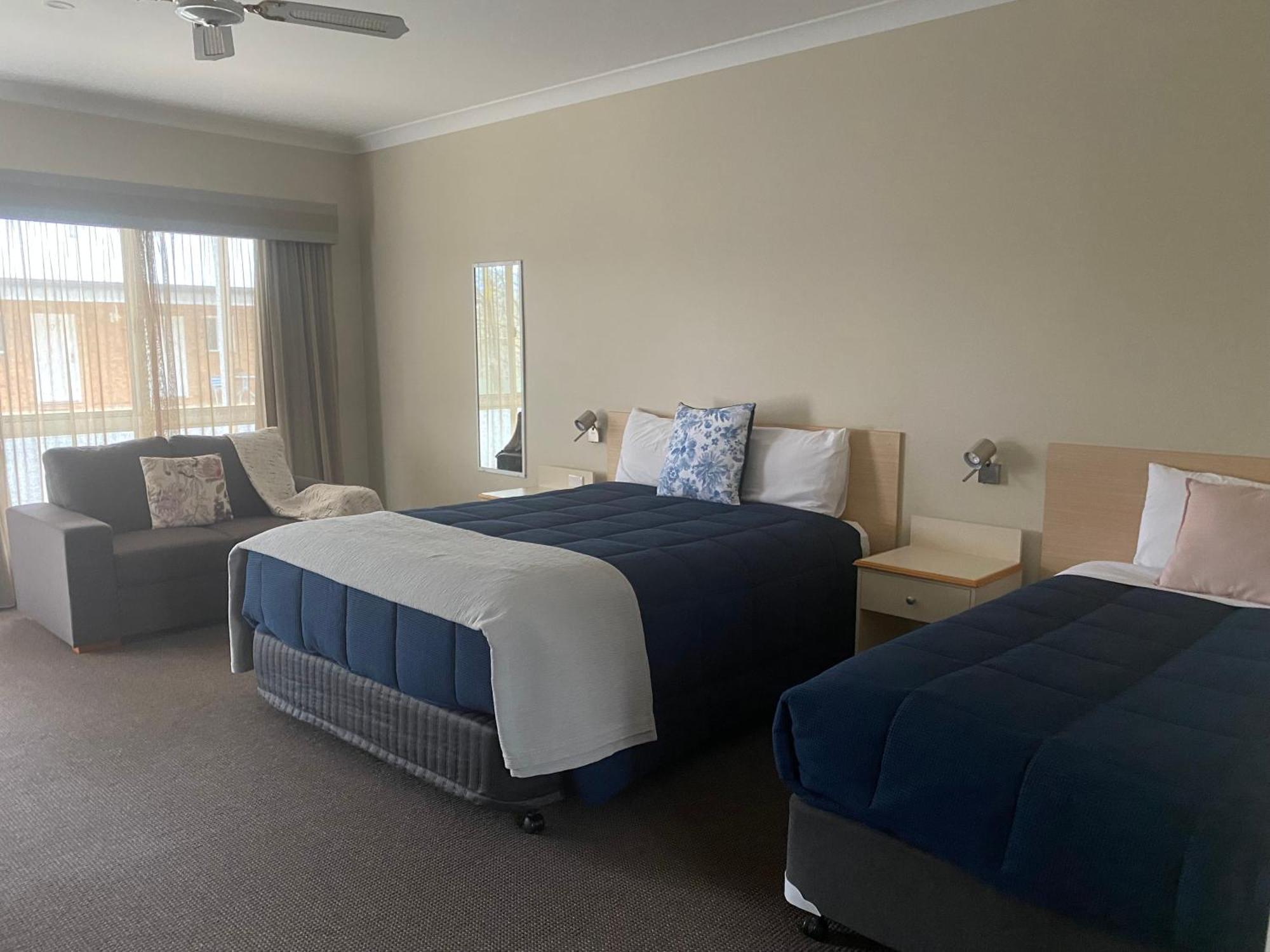 Tumbarumba Motel & Elms Restaurant Esterno foto